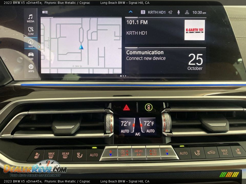 Controls of 2023 BMW X5 xDrive45e Photo #18