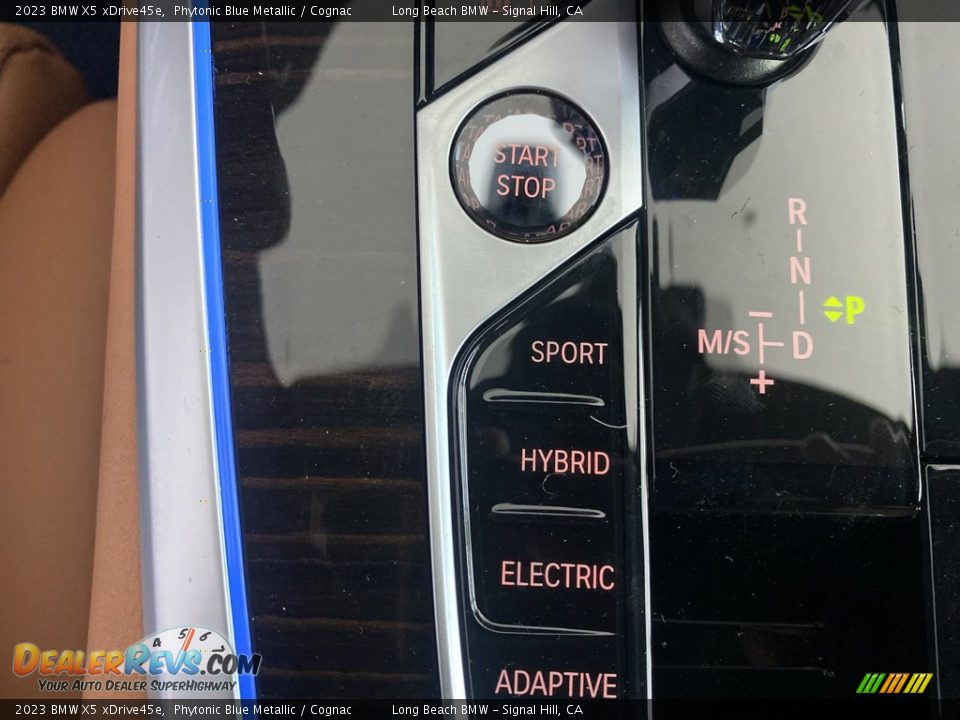 Controls of 2023 BMW X5 xDrive45e Photo #23