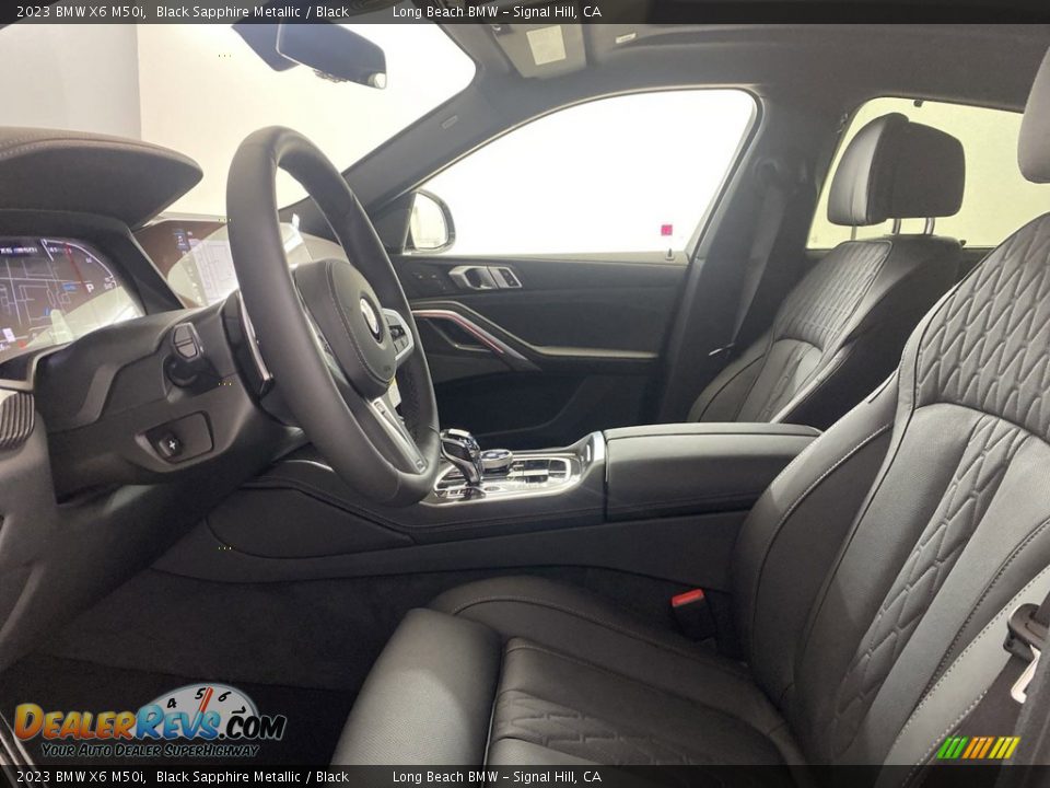 Front Seat of 2023 BMW X6 M50i Photo #14