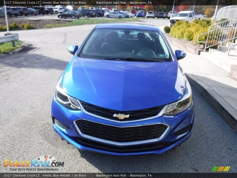 2017 Chevrolet Cruze LT Kinetic Blue Metallic / Jet Black Photo #11