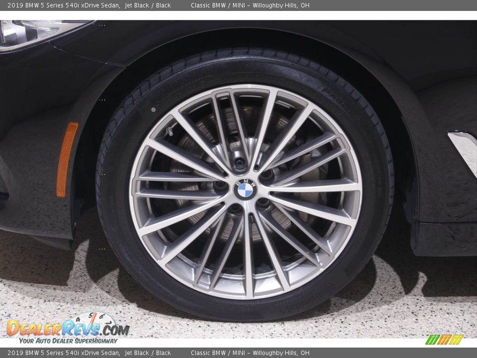 2019 BMW 5 Series 540i xDrive Sedan Jet Black / Black Photo #23