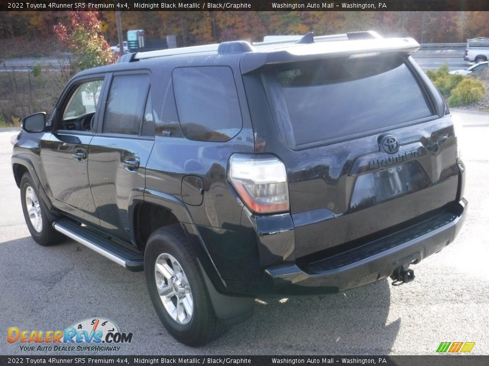 2022 Toyota 4Runner SR5 Premium 4x4 Midnight Black Metallic / Black/Graphite Photo #18