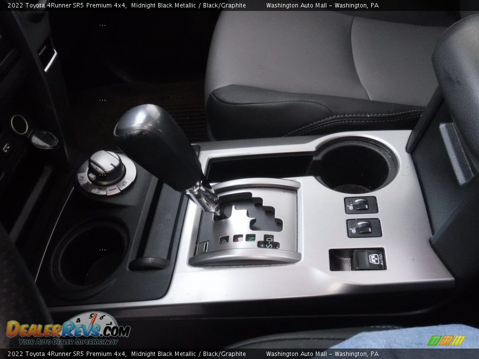 2022 Toyota 4Runner SR5 Premium 4x4 Midnight Black Metallic / Black/Graphite Photo #30