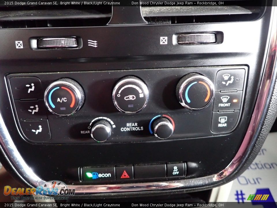 2015 Dodge Grand Caravan SE Bright White / Black/Light Graystone Photo #17