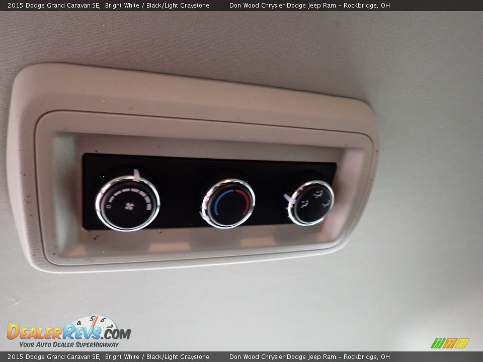 2015 Dodge Grand Caravan SE Bright White / Black/Light Graystone Photo #24