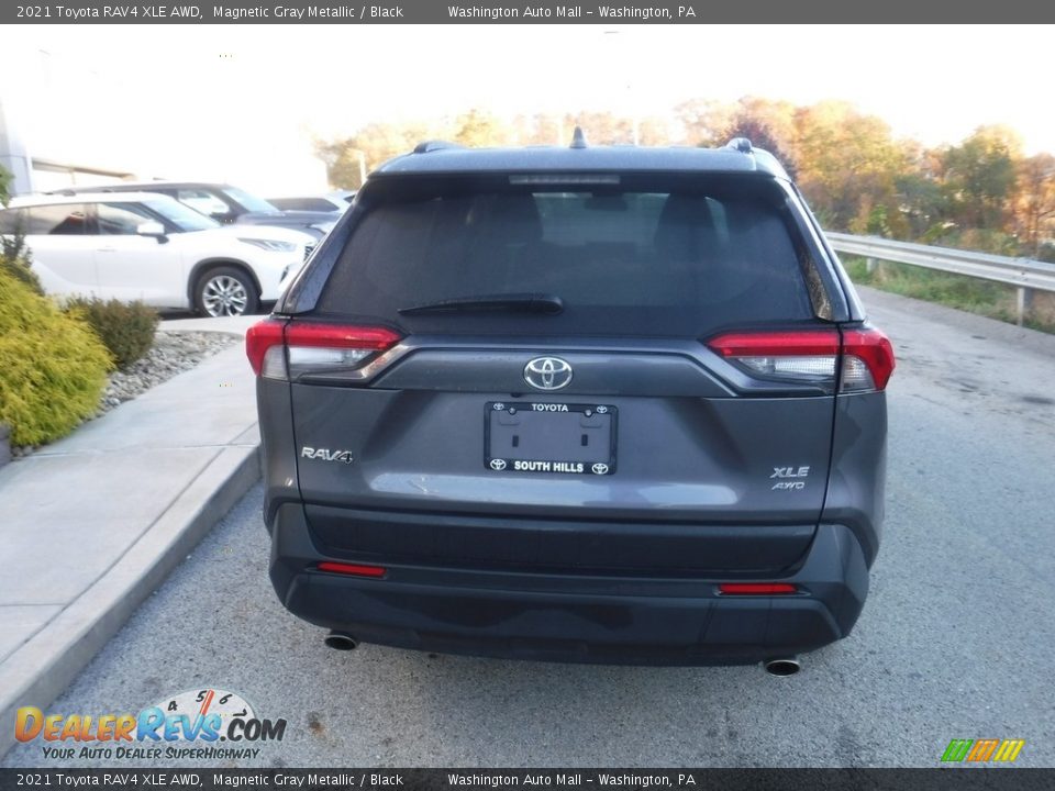 2021 Toyota RAV4 XLE AWD Magnetic Gray Metallic / Black Photo #15