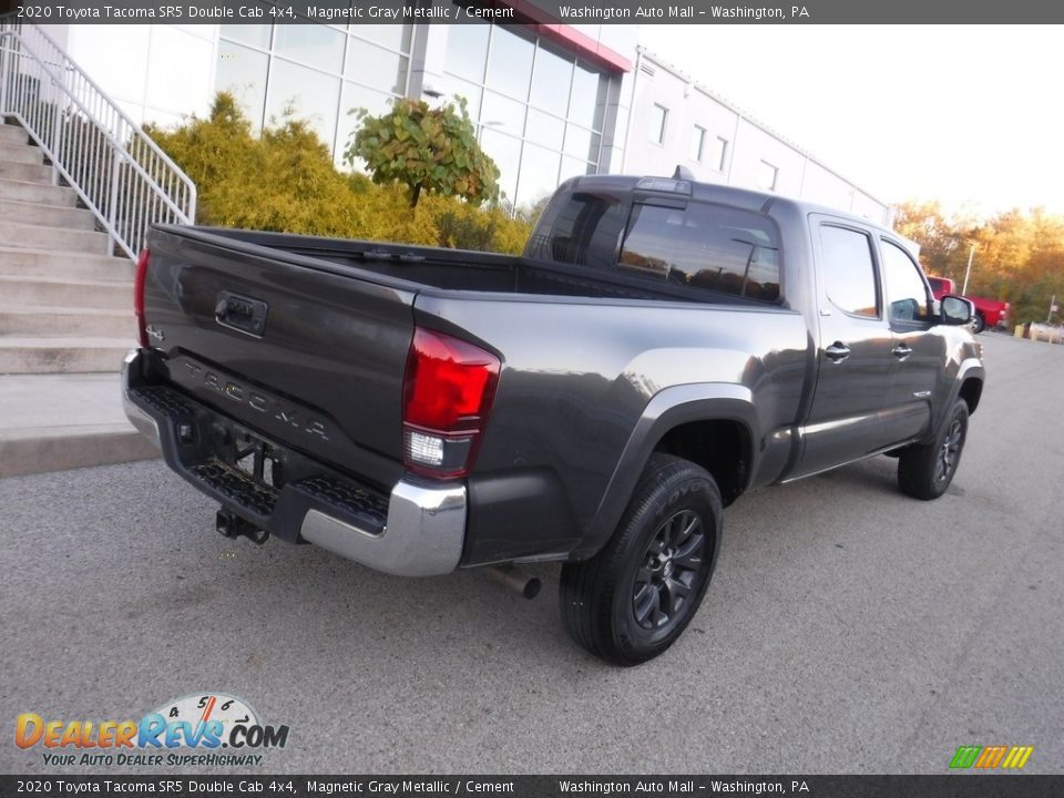 2020 Toyota Tacoma SR5 Double Cab 4x4 Magnetic Gray Metallic / Cement Photo #17