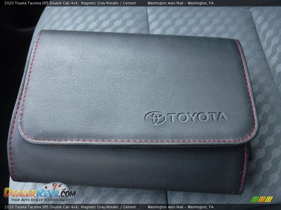 2020 Toyota Tacoma SR5 Double Cab 4x4 Magnetic Gray Metallic / Cement Photo #31