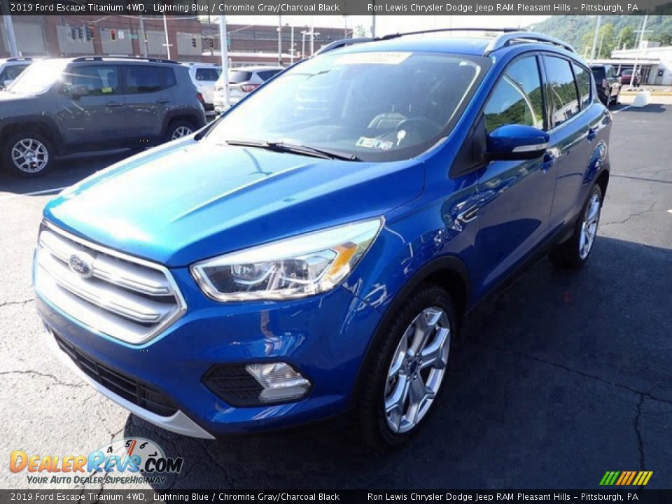 2019 Ford Escape Titanium 4WD Lightning Blue / Chromite Gray/Charcoal Black Photo #4