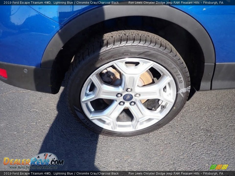 2019 Ford Escape Titanium 4WD Lightning Blue / Chromite Gray/Charcoal Black Photo #9