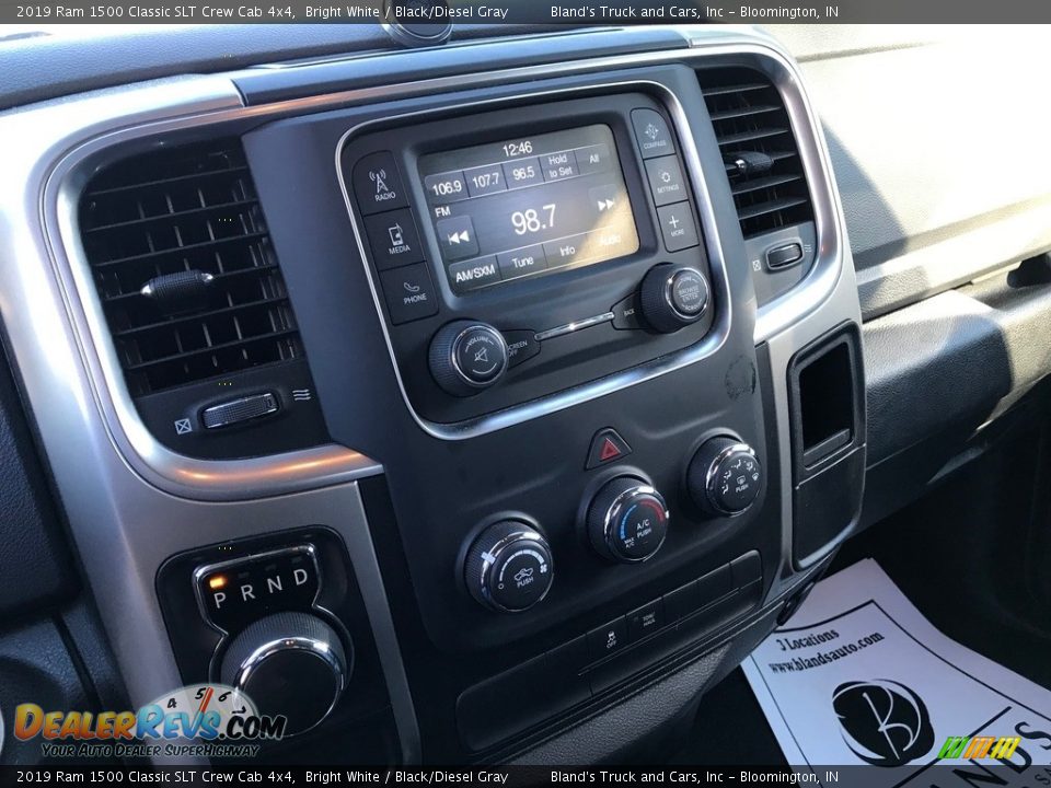 2019 Ram 1500 Classic SLT Crew Cab 4x4 Bright White / Black/Diesel Gray Photo #18