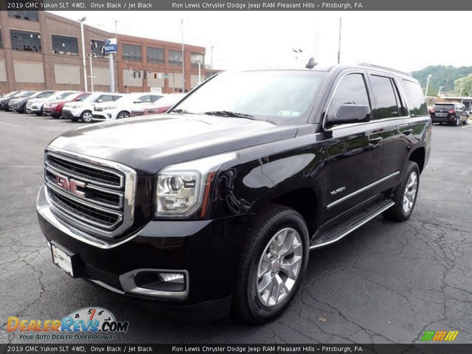 Onyx Black 2019 GMC Yukon SLT 4WD Photo #4