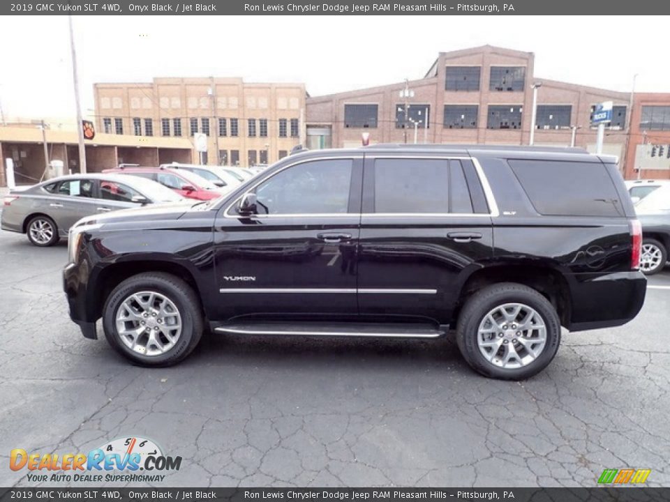 Onyx Black 2019 GMC Yukon SLT 4WD Photo #5