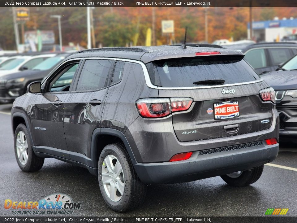 2022 Jeep Compass Latitude 4x4 Granite Crystal Metallic / Black Photo #4