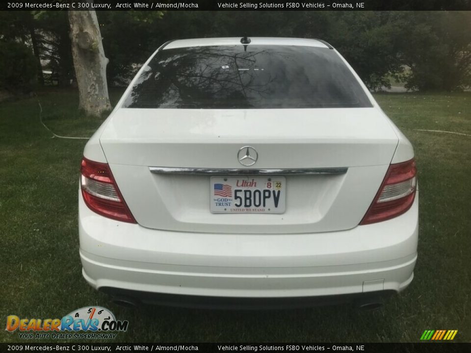 2009 Mercedes-Benz C 300 Luxury Arctic White / Almond/Mocha Photo #4