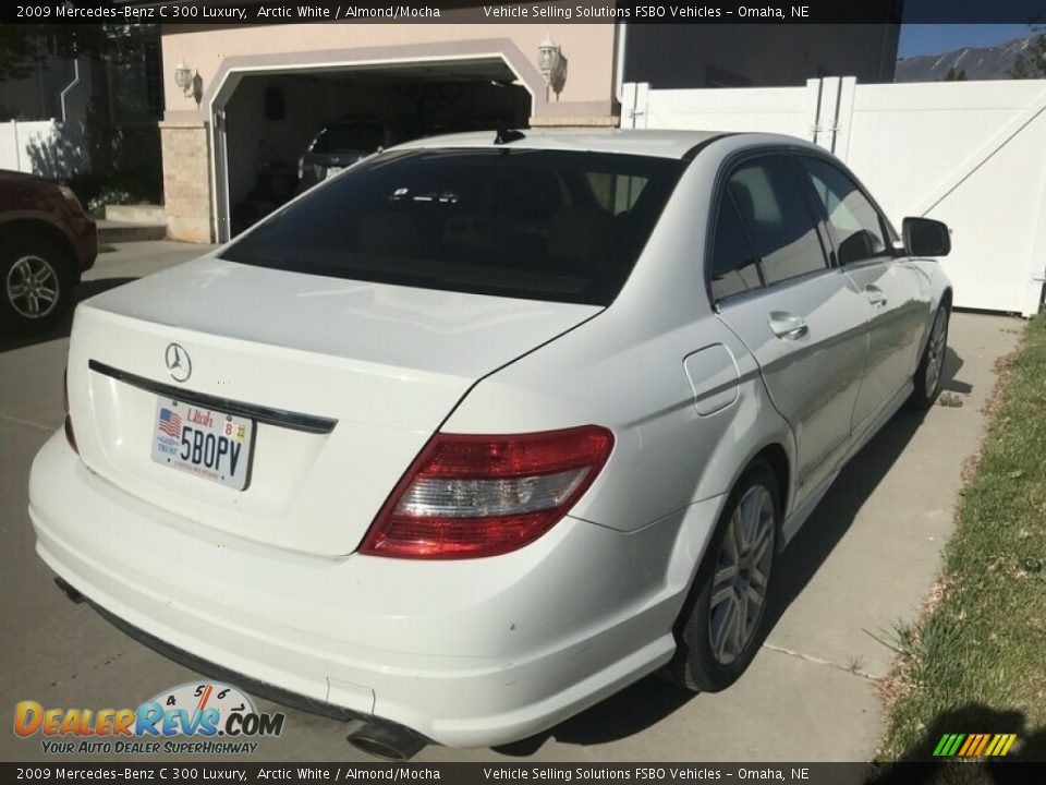 2009 Mercedes-Benz C 300 Luxury Arctic White / Almond/Mocha Photo #6