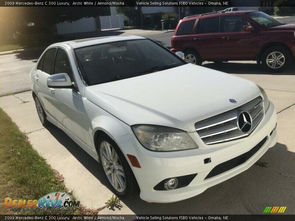 2009 Mercedes-Benz C 300 Luxury Arctic White / Almond/Mocha Photo #7