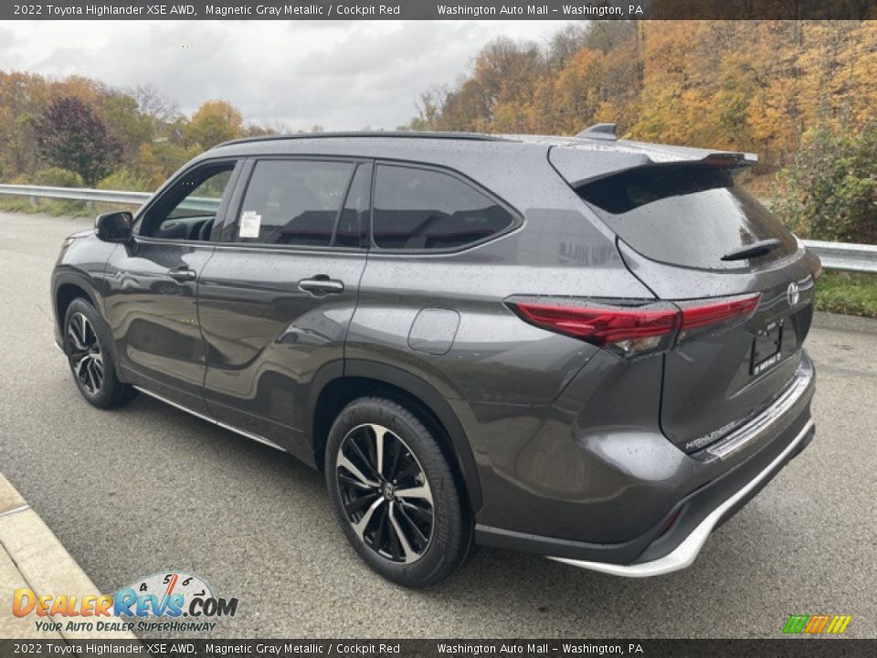 2022 Toyota Highlander XSE AWD Magnetic Gray Metallic / Cockpit Red Photo #2