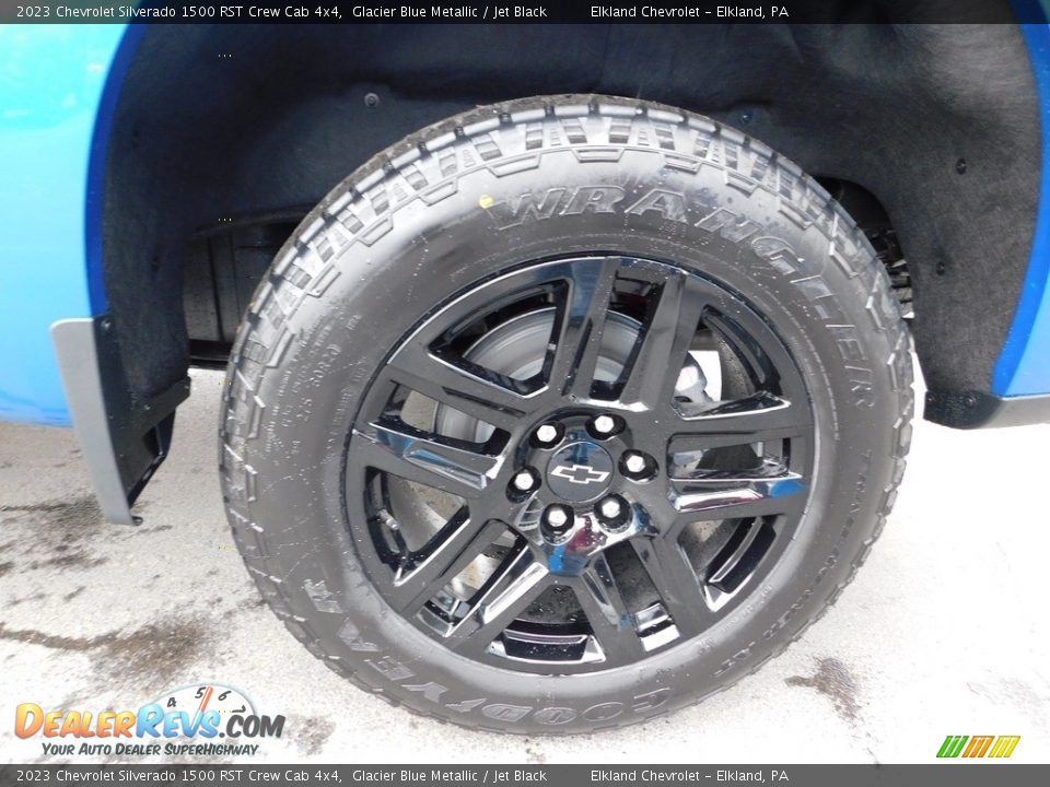 2023 Chevrolet Silverado 1500 RST Crew Cab 4x4 Wheel Photo #13