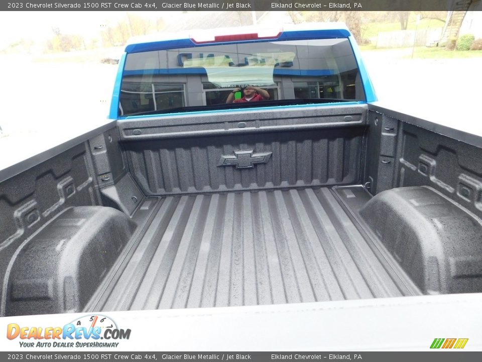 2023 Chevrolet Silverado 1500 RST Crew Cab 4x4 Glacier Blue Metallic / Jet Black Photo #16