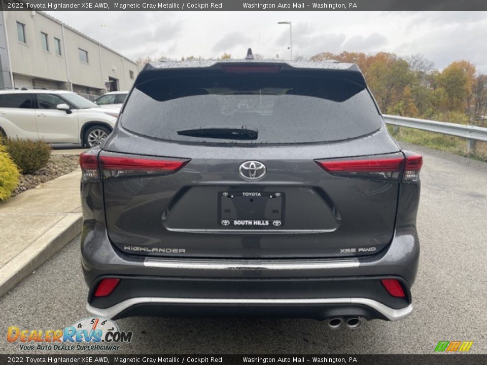 2022 Toyota Highlander XSE AWD Magnetic Gray Metallic / Cockpit Red Photo #8