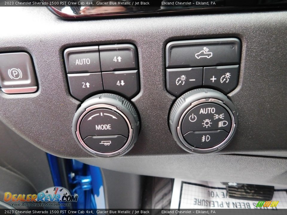 Controls of 2023 Chevrolet Silverado 1500 RST Crew Cab 4x4 Photo #27