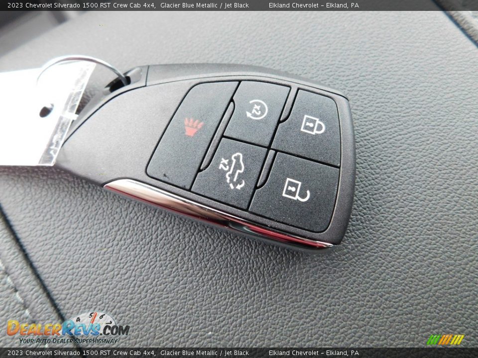 Keys of 2023 Chevrolet Silverado 1500 RST Crew Cab 4x4 Photo #28