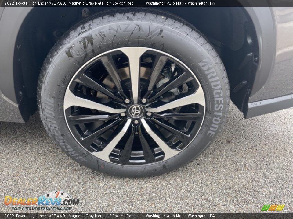 2022 Toyota Highlander XSE AWD Magnetic Gray Metallic / Cockpit Red Photo #29