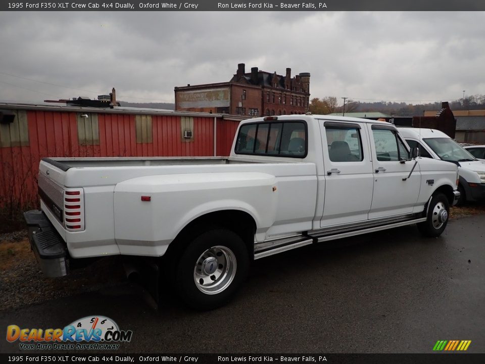 1995 Ford F350 XLT Crew Cab 4x4 Dually Oxford White / Grey Photo #4