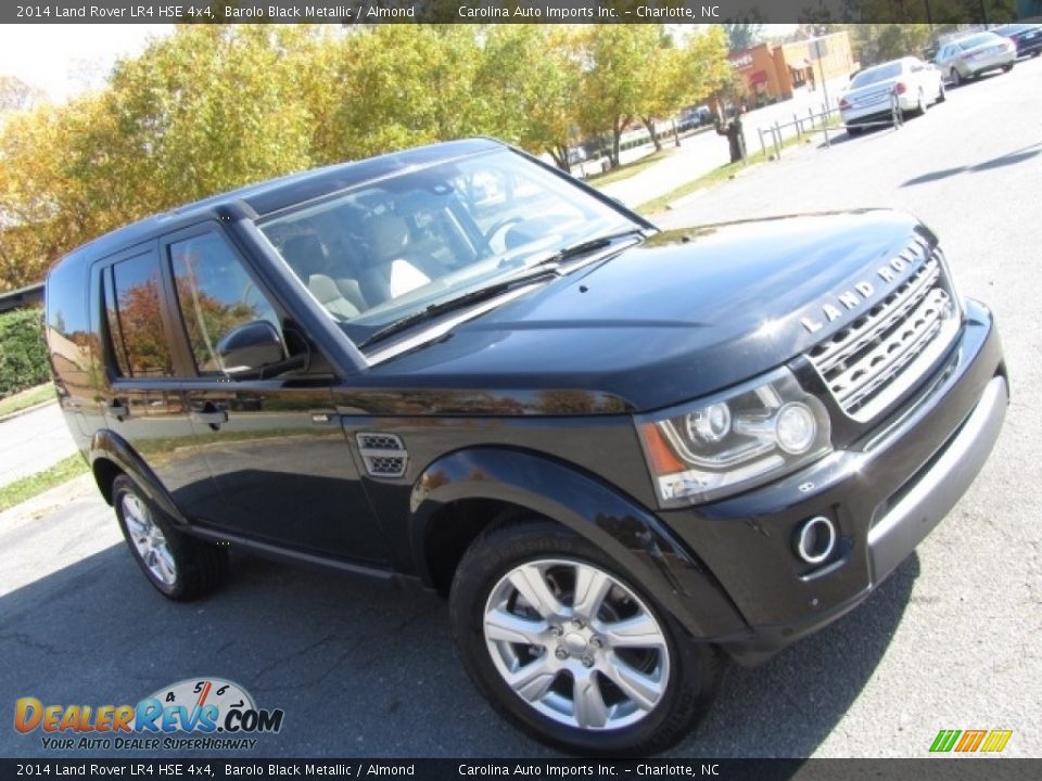 Front 3/4 View of 2014 Land Rover LR4 HSE 4x4 Photo #3