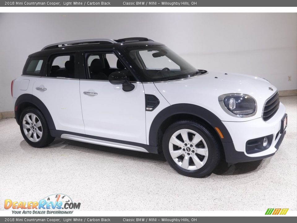 2018 Mini Countryman Cooper Light White / Carbon Black Photo #1