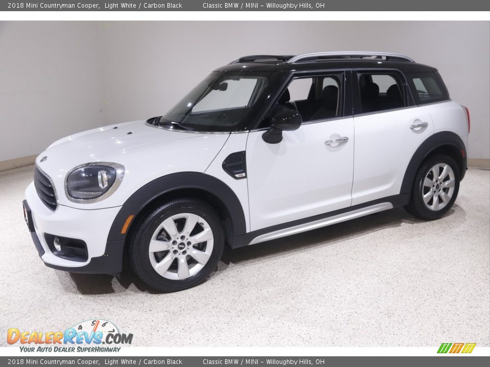 2018 Mini Countryman Cooper Light White / Carbon Black Photo #3