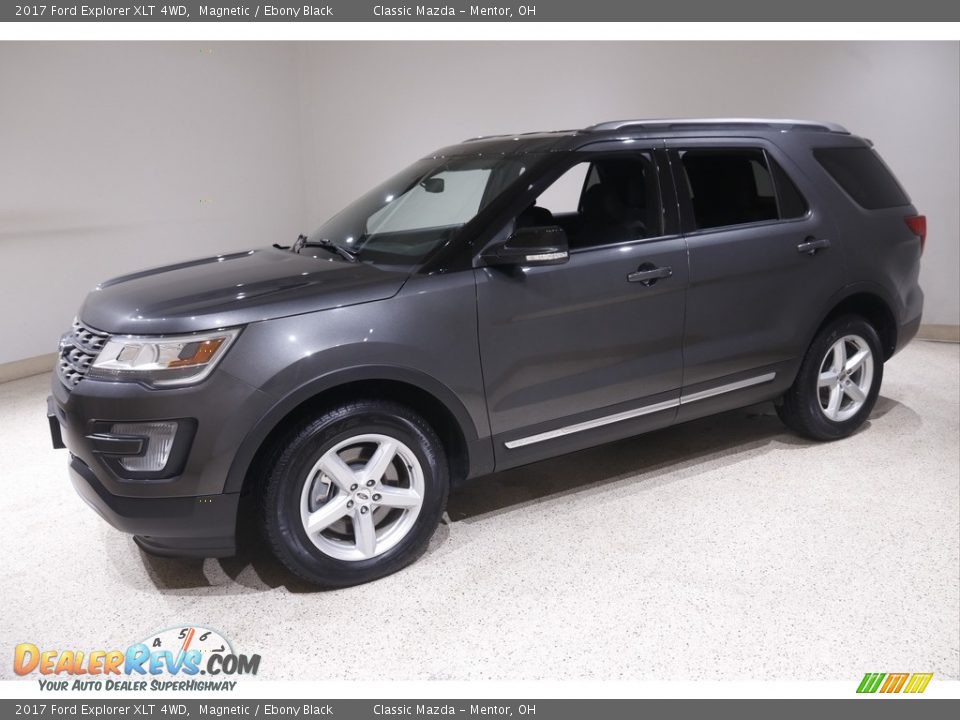 2017 Ford Explorer XLT 4WD Magnetic / Ebony Black Photo #3