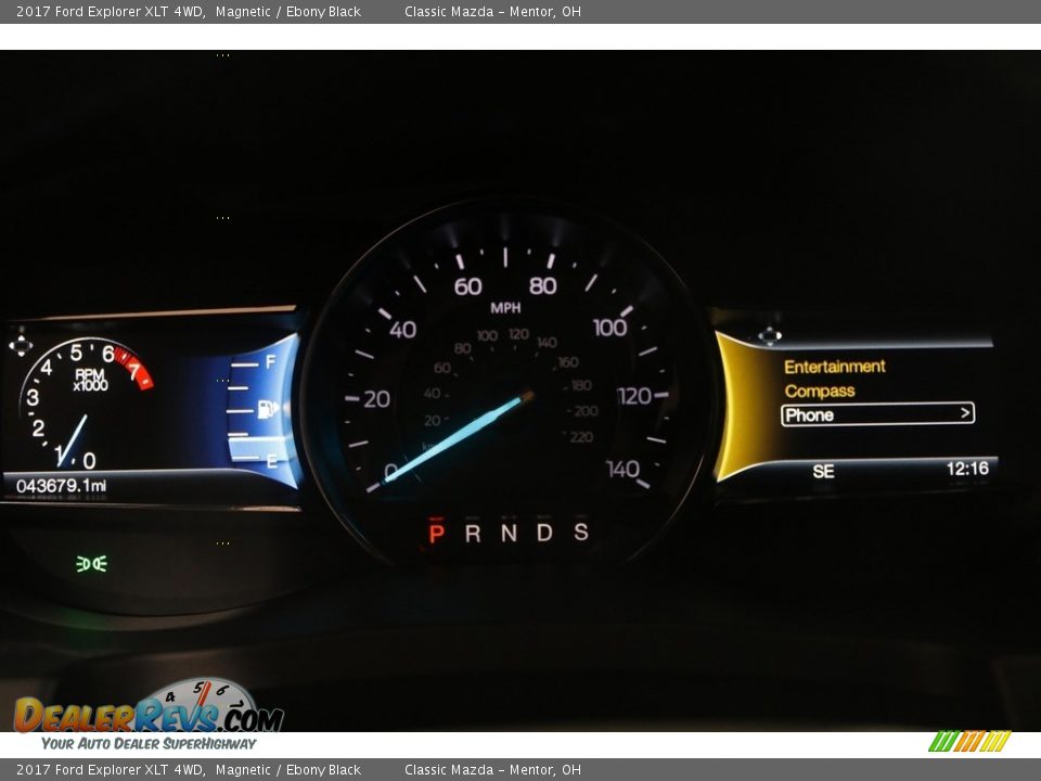 2017 Ford Explorer XLT 4WD Magnetic / Ebony Black Photo #9
