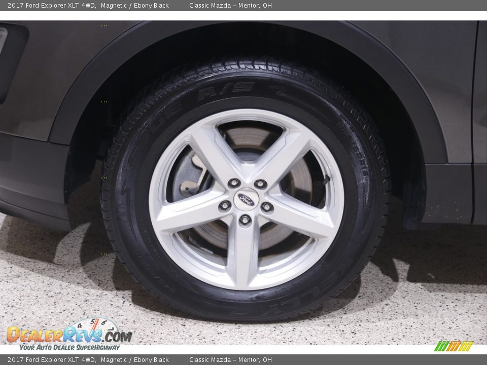 2017 Ford Explorer XLT 4WD Magnetic / Ebony Black Photo #22