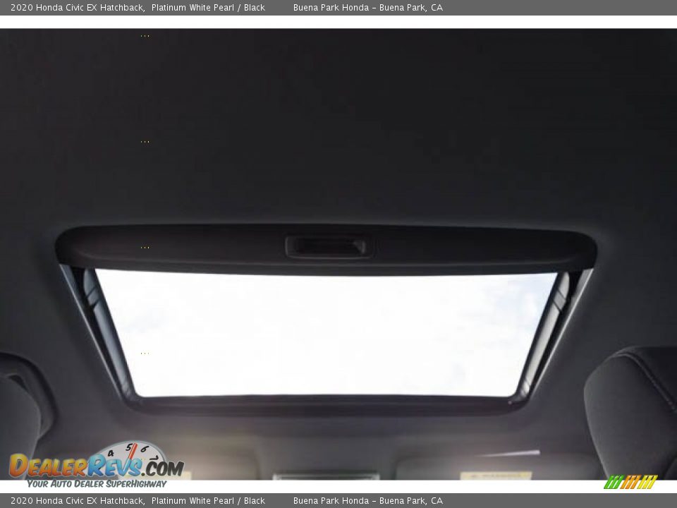 2020 Honda Civic EX Hatchback Platinum White Pearl / Black Photo #19