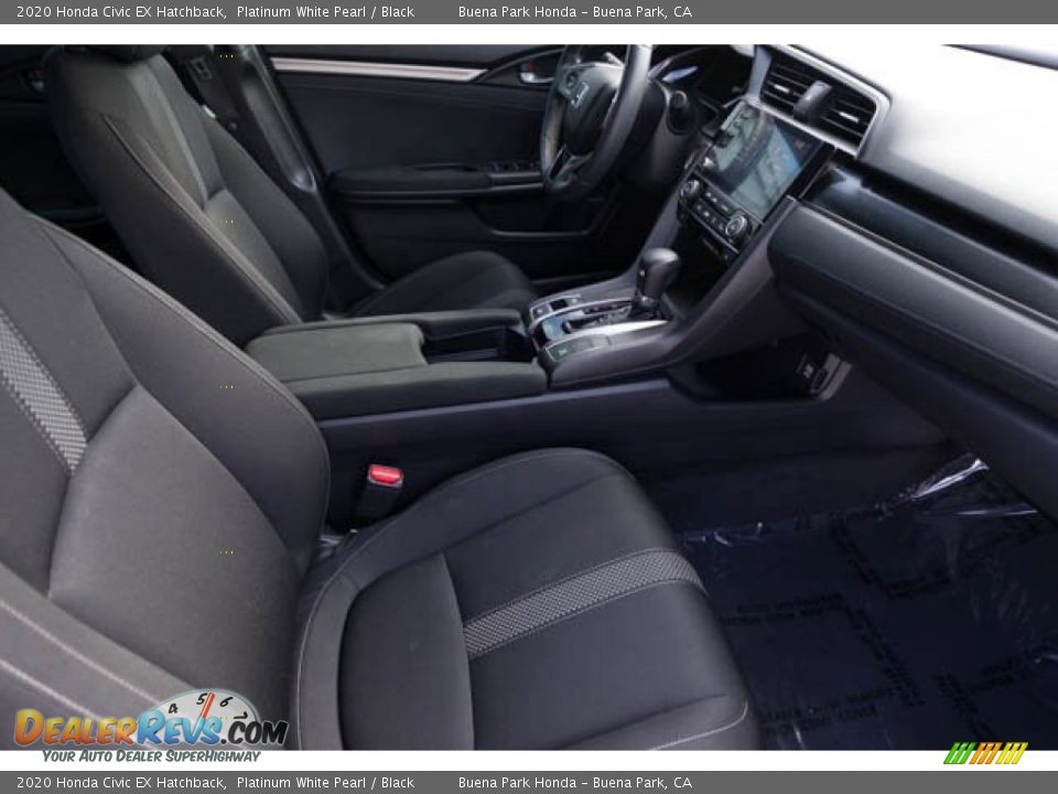 2020 Honda Civic EX Hatchback Platinum White Pearl / Black Photo #24