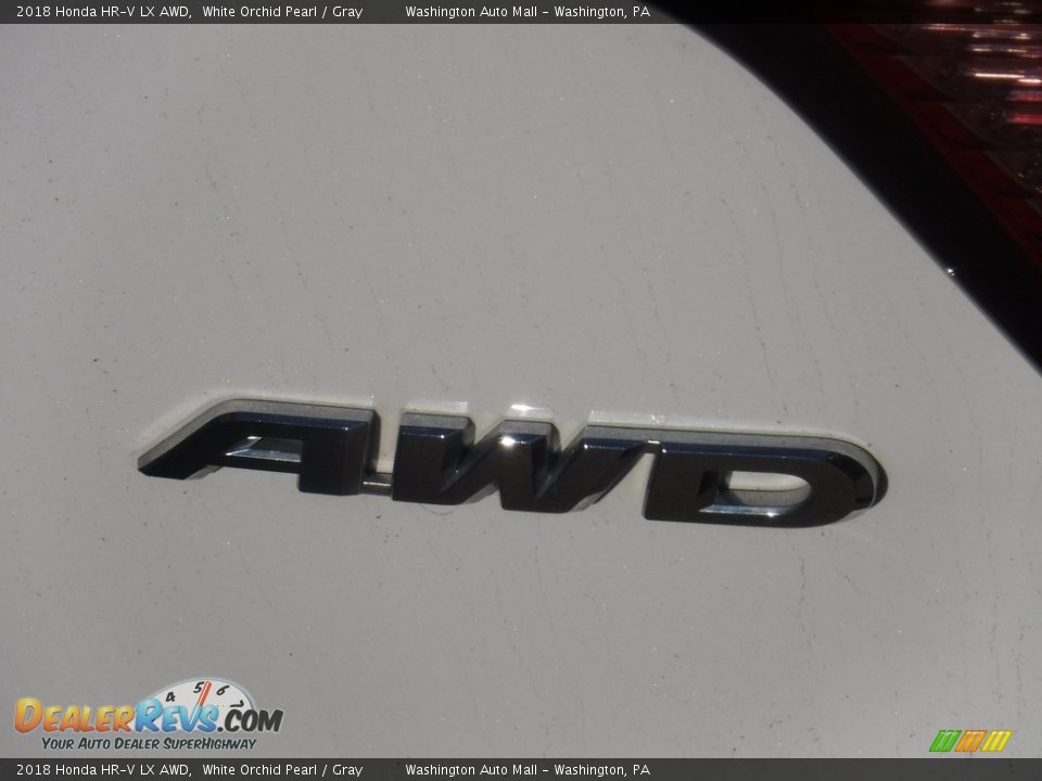 2018 Honda HR-V LX AWD White Orchid Pearl / Gray Photo #9