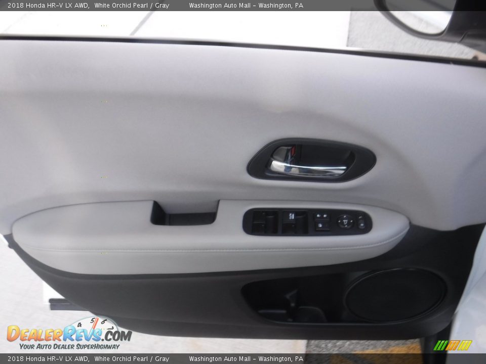 2018 Honda HR-V LX AWD White Orchid Pearl / Gray Photo #11