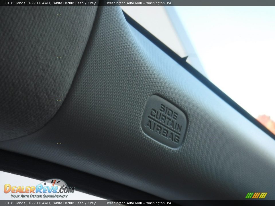 2018 Honda HR-V LX AWD White Orchid Pearl / Gray Photo #18
