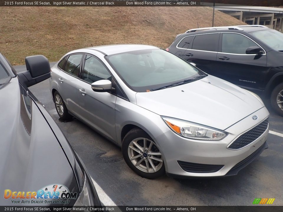 2015 Ford Focus SE Sedan Ingot Silver Metallic / Charcoal Black Photo #2