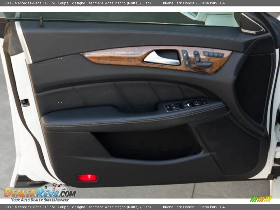 Door Panel of 2012 Mercedes-Benz CLS 550 Coupe Photo #30