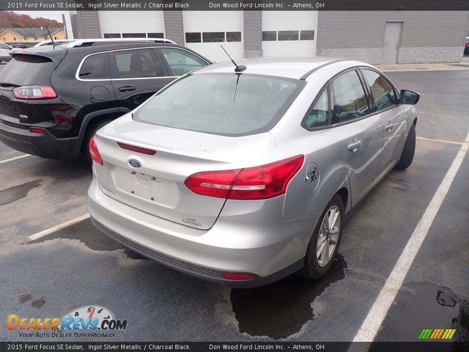 2015 Ford Focus SE Sedan Ingot Silver Metallic / Charcoal Black Photo #10