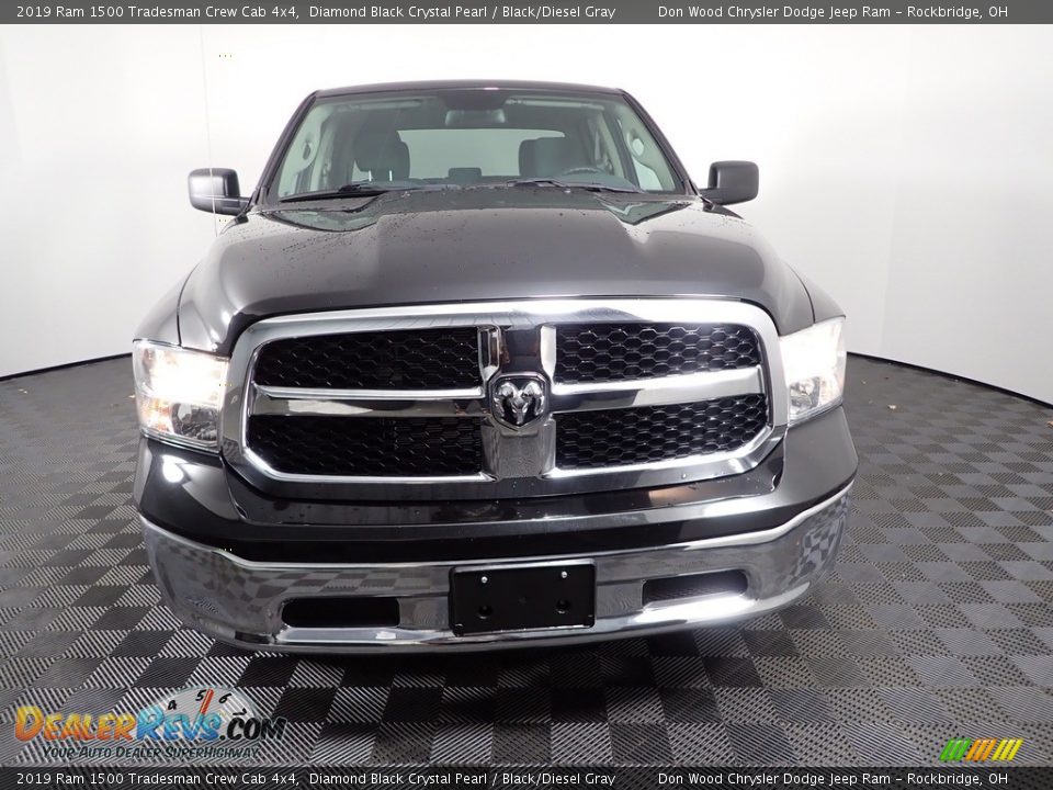 2019 Ram 1500 Tradesman Crew Cab 4x4 Diamond Black Crystal Pearl / Black/Diesel Gray Photo #4