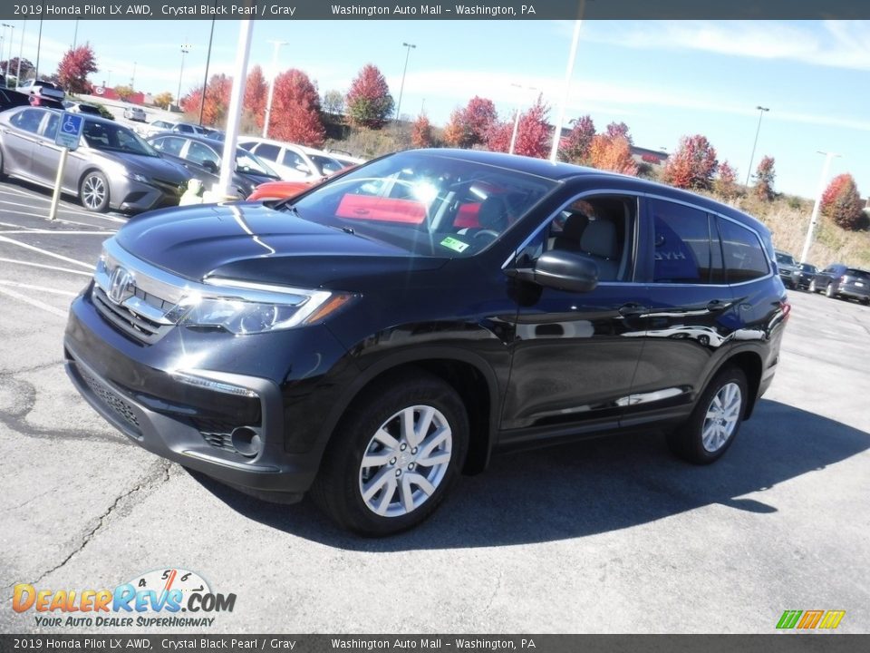 2019 Honda Pilot LX AWD Crystal Black Pearl / Gray Photo #5