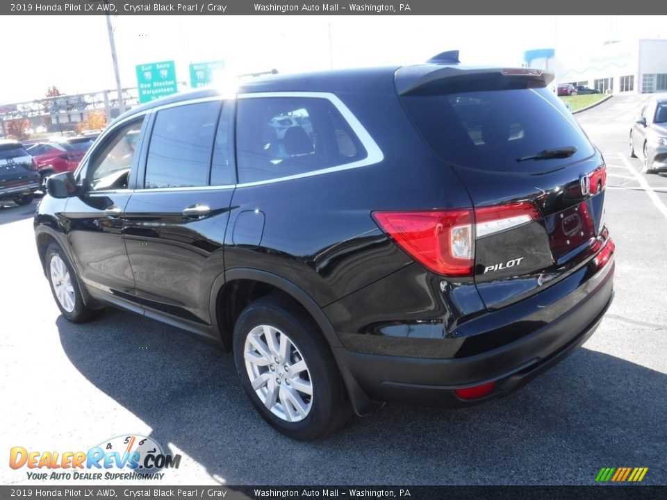 2019 Honda Pilot LX AWD Crystal Black Pearl / Gray Photo #7