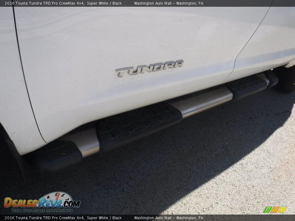 2016 Toyota Tundra TRD Pro CrewMax 4x4 Super White / Black Photo #11