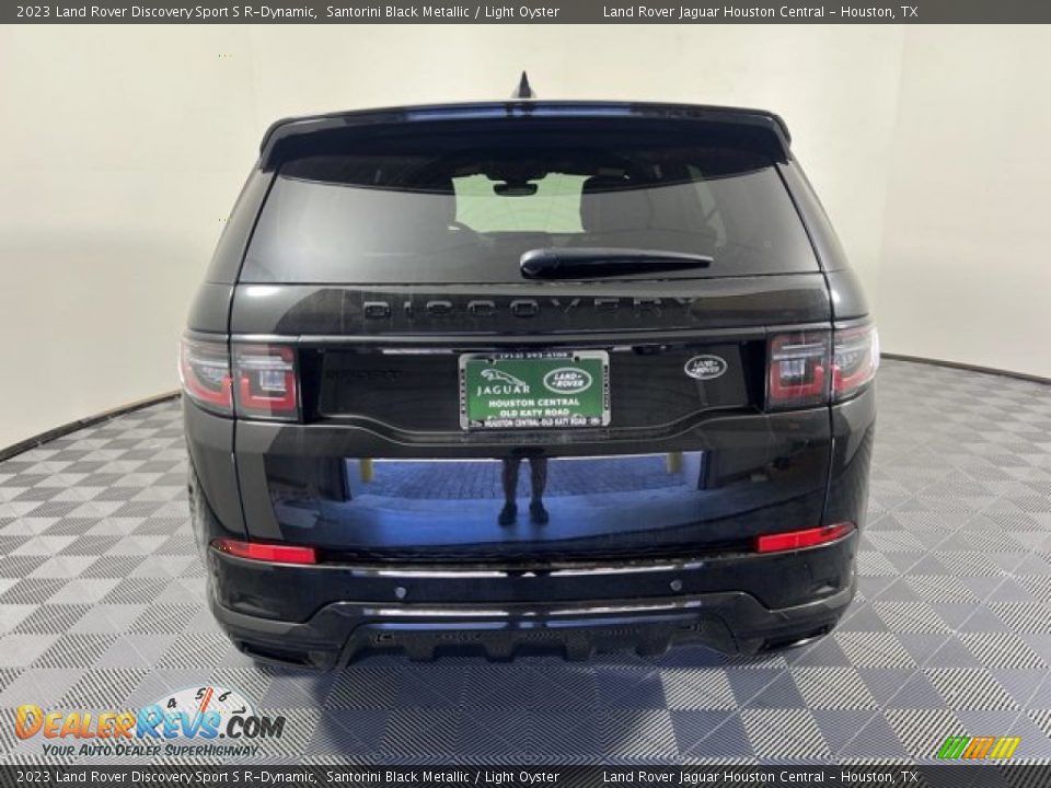 2023 Land Rover Discovery Sport S R-Dynamic Santorini Black Metallic / Light Oyster Photo #7