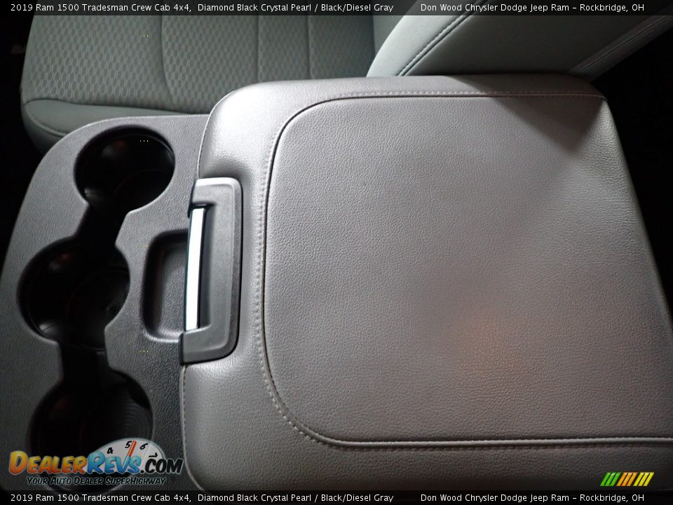 2019 Ram 1500 Tradesman Crew Cab 4x4 Diamond Black Crystal Pearl / Black/Diesel Gray Photo #20