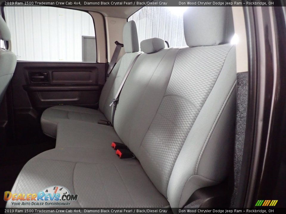2019 Ram 1500 Tradesman Crew Cab 4x4 Diamond Black Crystal Pearl / Black/Diesel Gray Photo #24
